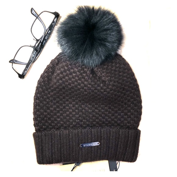 burberry fur pom pom beanie